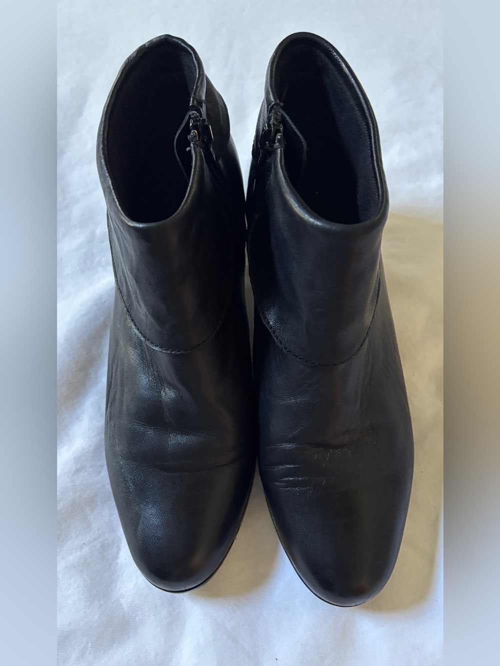 Munro American Black Leather Ankle Booties Side Zip Comfort Heel Women’s 7.5